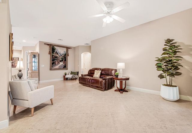 9786 Midship Way 203, Royal Palm Beach, FL 33411
