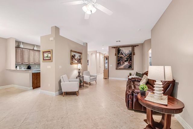 9786 Midship Way 203, Royal Palm Beach, FL 33411