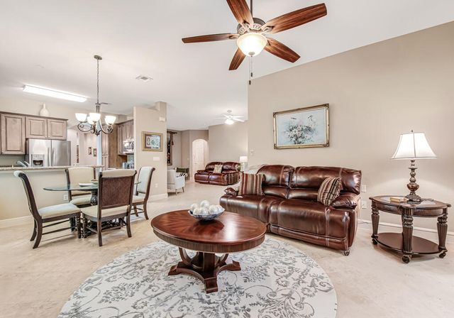 9786 Midship Way 203, Royal Palm Beach, FL 33411