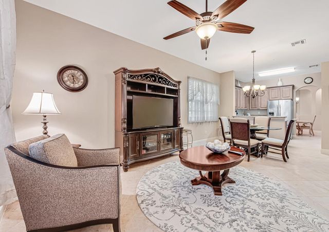 9786 Midship Way 203, Royal Palm Beach, FL 33411