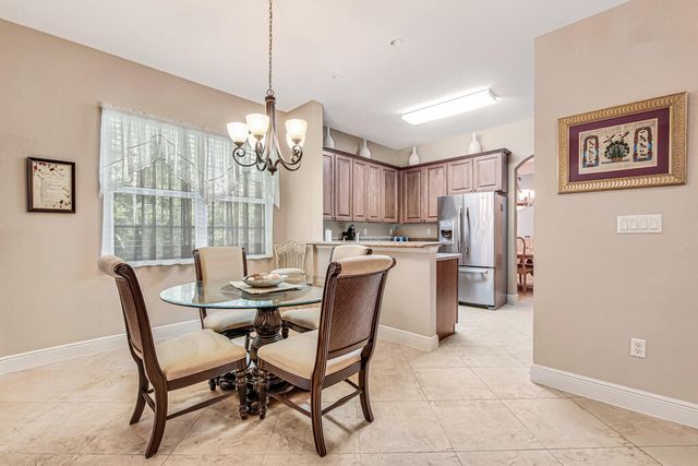 9786 Midship Way 203, Royal Palm Beach, FL 33411