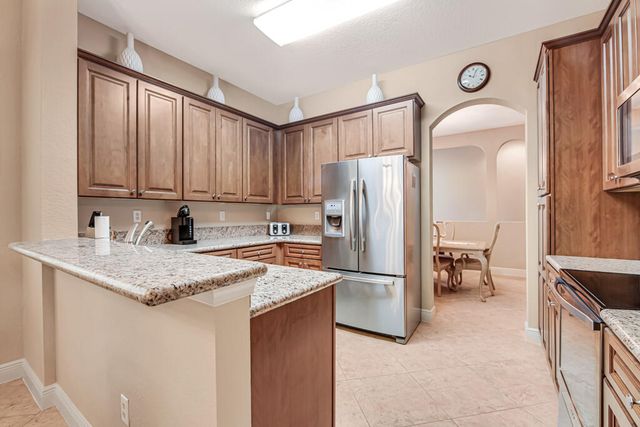 9786 Midship Way 203, Royal Palm Beach, FL 33411