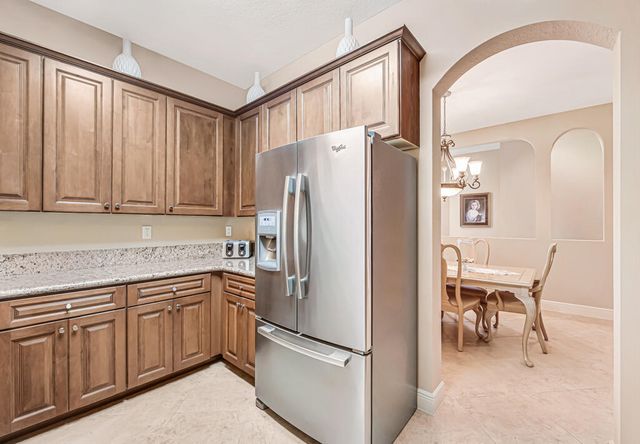 9786 Midship Way 203, Royal Palm Beach, FL 33411