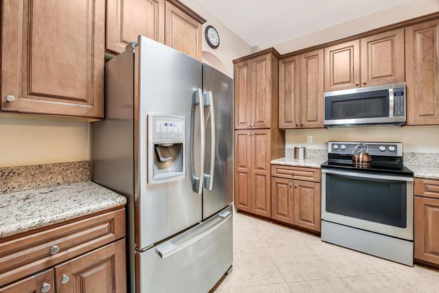 9786 Midship Way 203, Royal Palm Beach, FL 33411