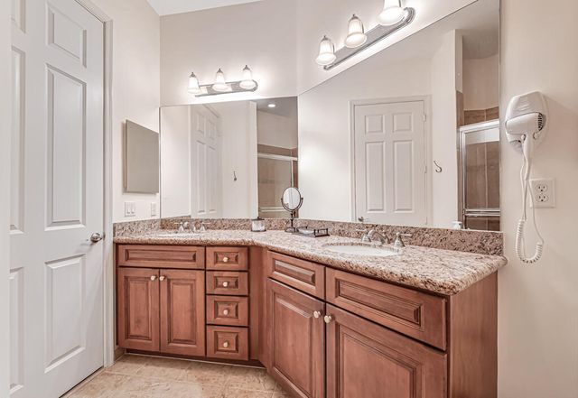 9786 Midship Way 203, Royal Palm Beach, FL 33411
