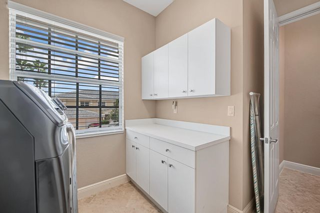 9786 Midship Way 203, Royal Palm Beach, FL 33411