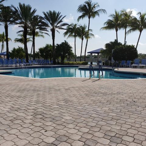 9786 Midship Way 203, Royal Palm Beach, FL 33411