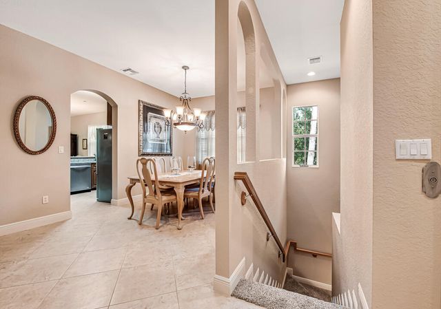 9786 Midship Way 203, Royal Palm Beach, FL 33411