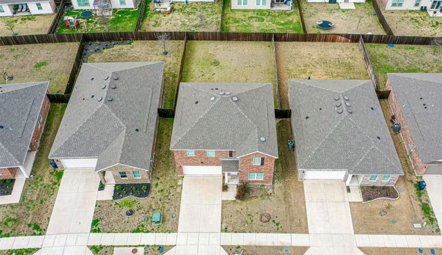 767 Camden Drive, Lavon, TX 75166