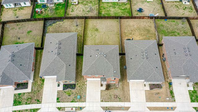 767 Camden Drive, Lavon, TX 75166