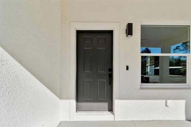 5111 68TH STREET N, St Petersburg, FL 33709