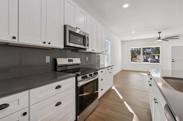 5111 68TH STREET N, St Petersburg, FL 33709