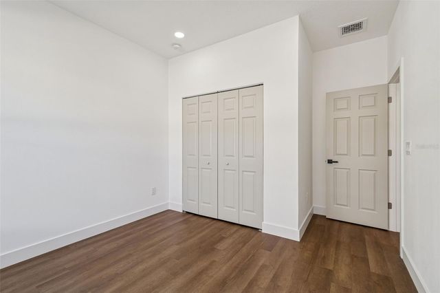 5111 68TH STREET N, St Petersburg, FL 33709