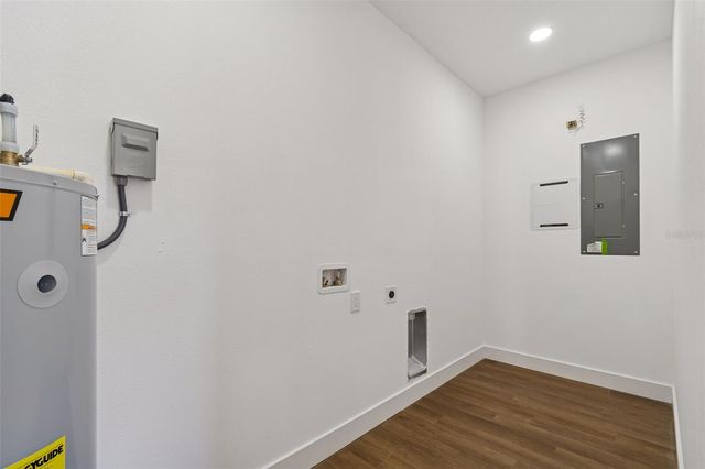 5111 68TH STREET N, St Petersburg, FL 33709