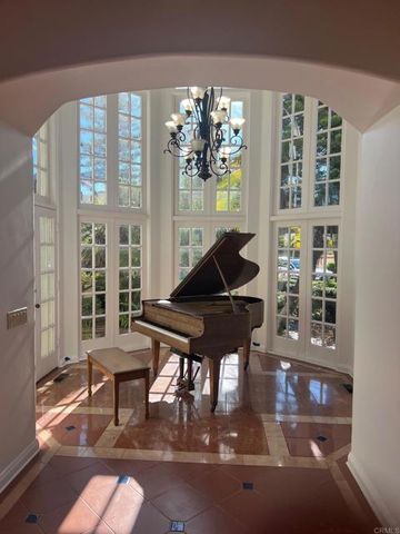 9450 La Jolla Farms Road, La Jolla (san Diego), CA 92037