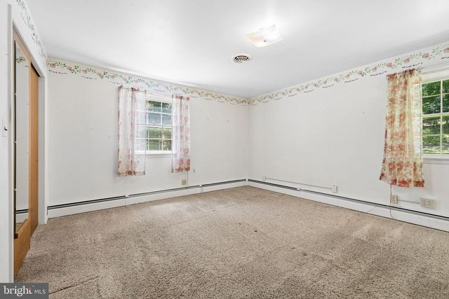 2112 YOUNGS DR, Haymarket, VA 20169