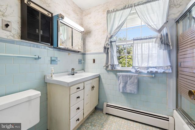 2112 YOUNGS DR, Haymarket, VA 20169