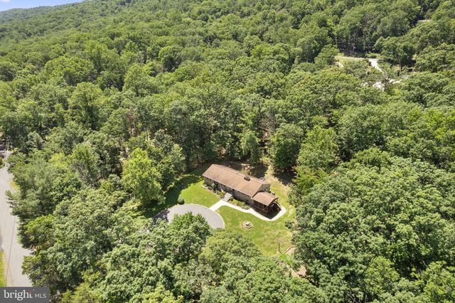 2112 YOUNGS DR, Haymarket, VA 20169