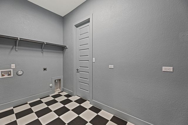 1105 Lickety LN, Georgetown, TX 78633