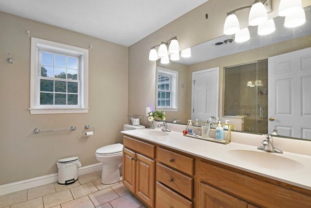 505 South Rd, Ashby, MA 01431