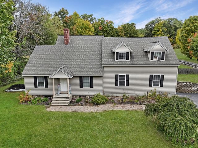 505 South Rd, Ashby, MA 01431