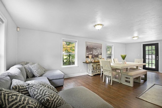 505 South Rd, Ashby, MA 01431