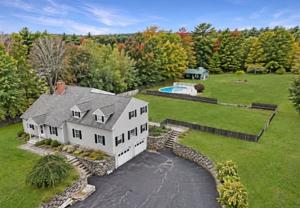 505 South Rd, Ashby, MA 01431