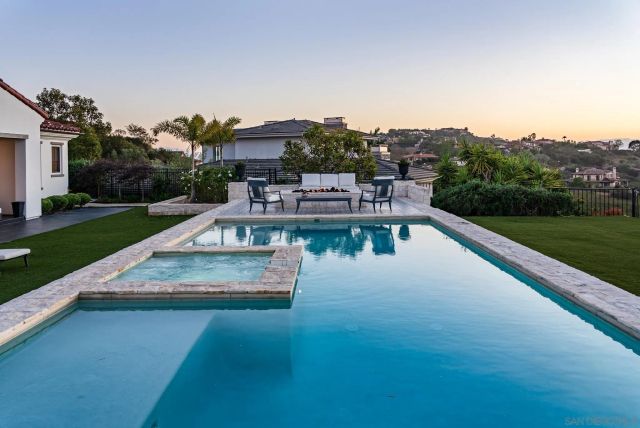8082 El Cielo, Rancho Santa Fe, CA 92067