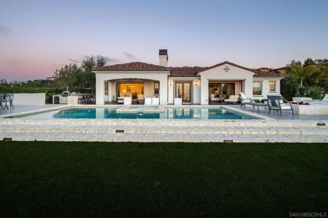 8082 El Cielo, Rancho Santa Fe, CA 92067