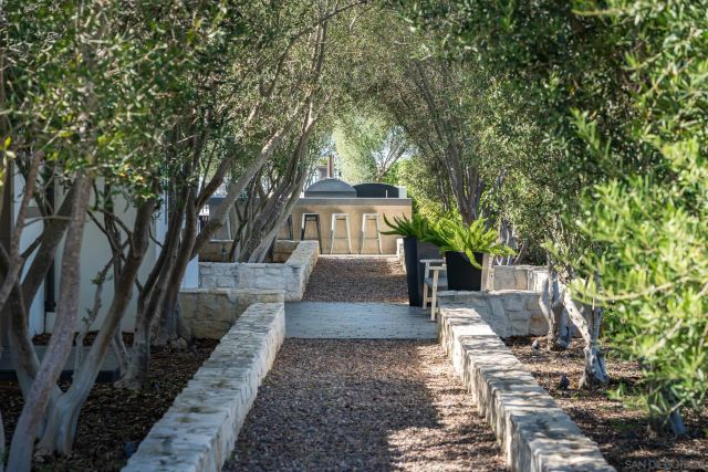 8082 El Cielo, Rancho Santa Fe, CA 92067