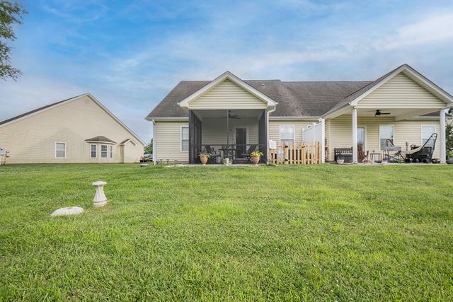 140 Briarstone Drive, Rossville, GA 30741