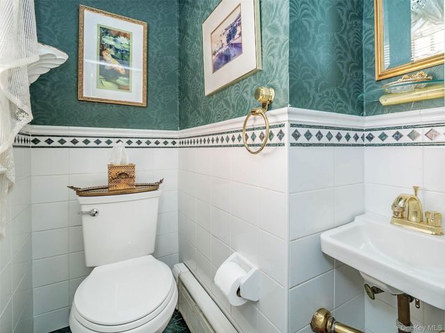 3324 214th Street, Bayside, NY 11361