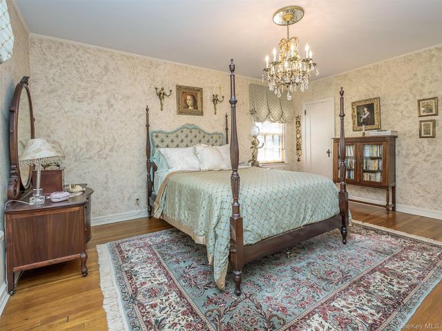 3324 214th Street, Bayside, NY 11361