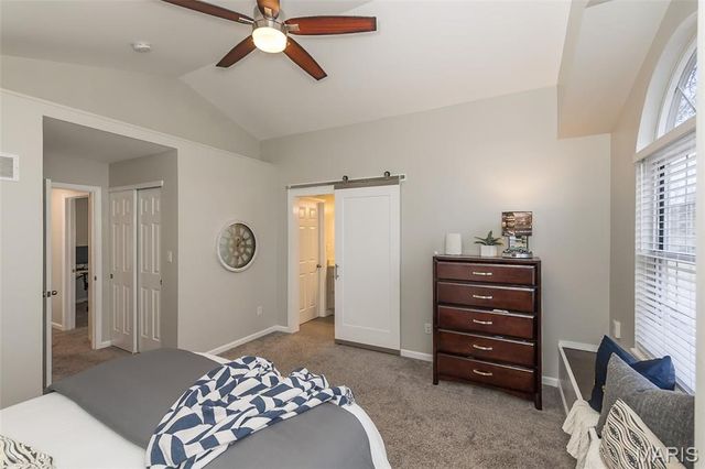 12924 Midfield Terrace, St Louis, MO 63146