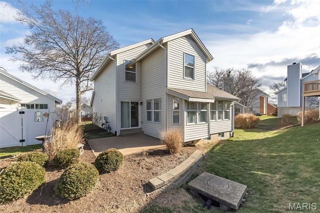 12924 Midfield Terrace, St Louis, MO 63146