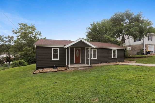 3628 N Cypress Avenue, Kansas City, MO 64117