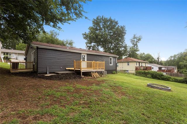 3628 N Cypress Avenue, Kansas City, MO 64117