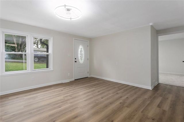 3628 N Cypress Avenue, Kansas City, MO 64117