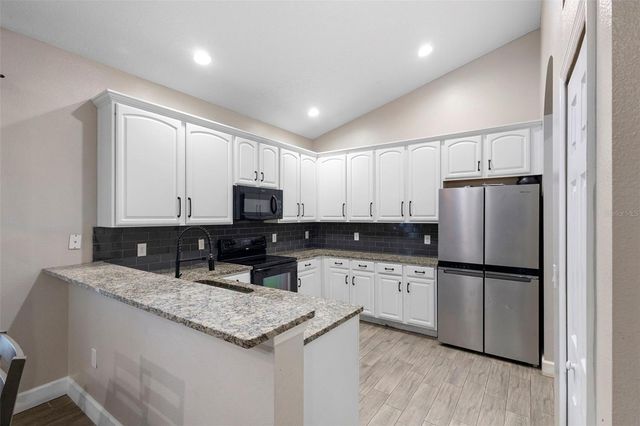 322 SECRETARIAT COURT, Deland, FL 32724