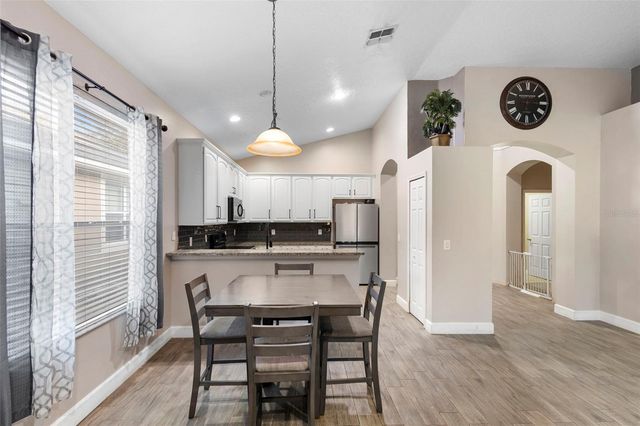 322 SECRETARIAT COURT, Deland, FL 32724