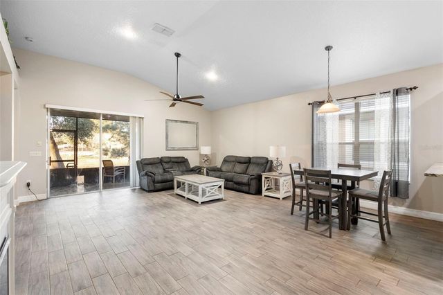 322 SECRETARIAT COURT, Deland, FL 32724