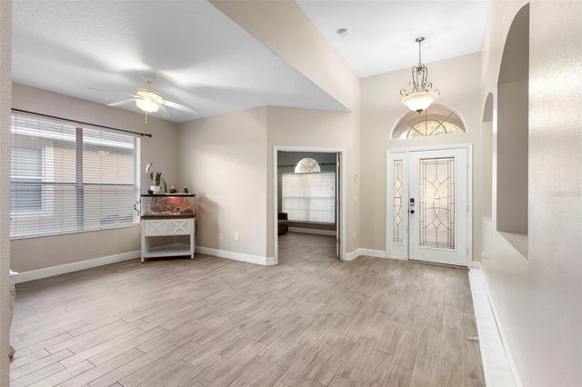 322 SECRETARIAT COURT, Deland, FL 32724