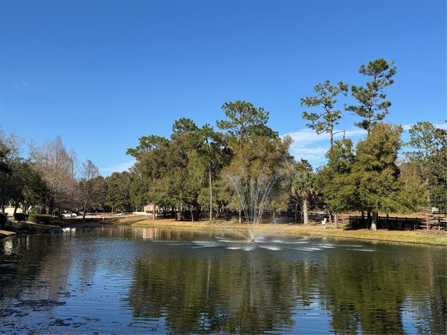 322 SECRETARIAT COURT, Deland, FL 32724