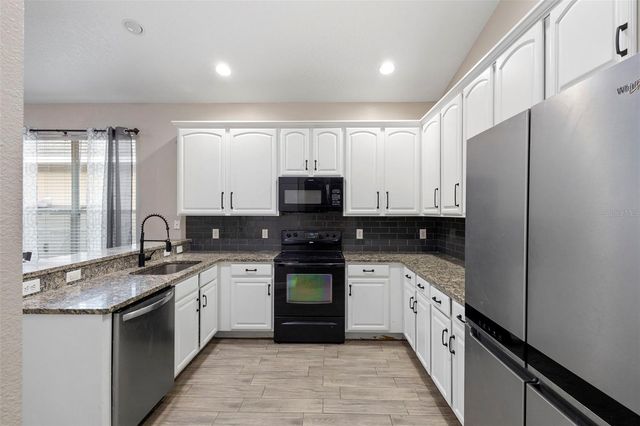 322 SECRETARIAT COURT, Deland, FL 32724