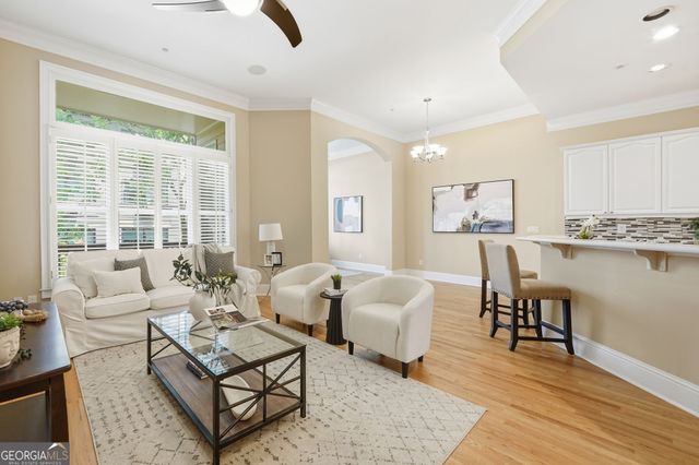 1041 Emory Parc Place, Decatur, GA 30033
