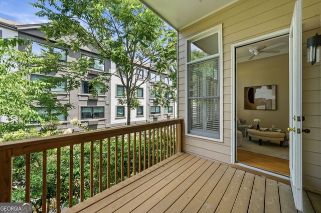 1041 Emory Parc Place, Decatur, GA 30033