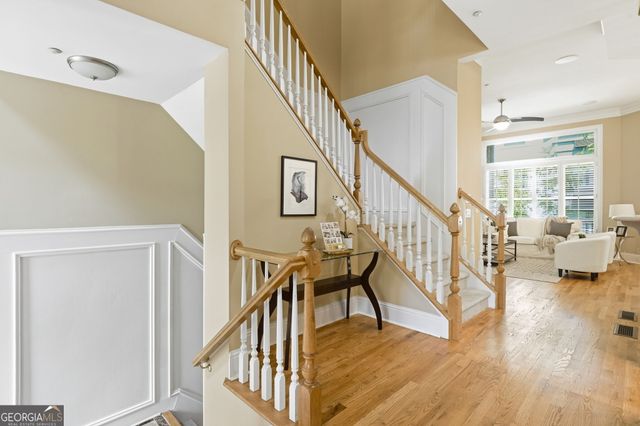 1041 Emory Parc Place, Decatur, GA 30033