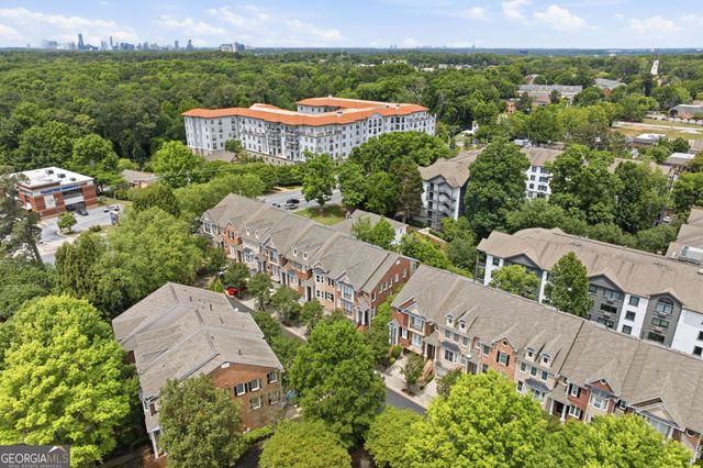 1041 Emory Parc Place, Decatur, GA 30033