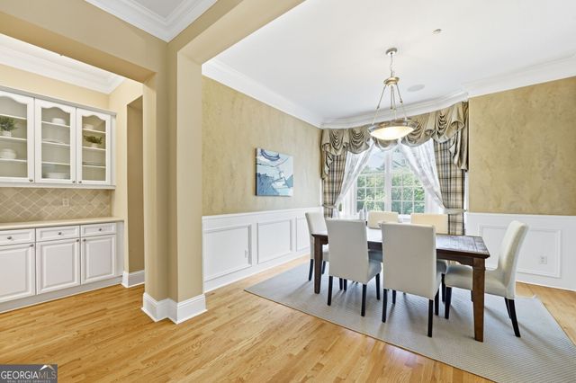 1041 Emory Parc Place, Decatur, GA 30033