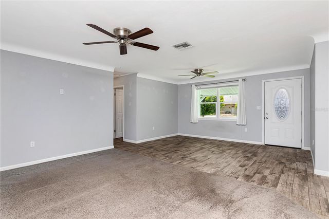 2445 60TH WAY N, St Petersburg, FL 33710
